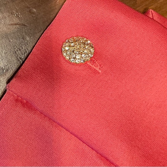 💕NWT St John Collection Liquid Satin top and pant Size: Top: M, pant: 10. - Picture 10 of 12